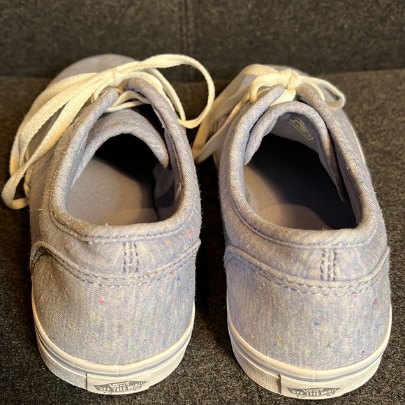 Vans 7 - Picture 3 of 5